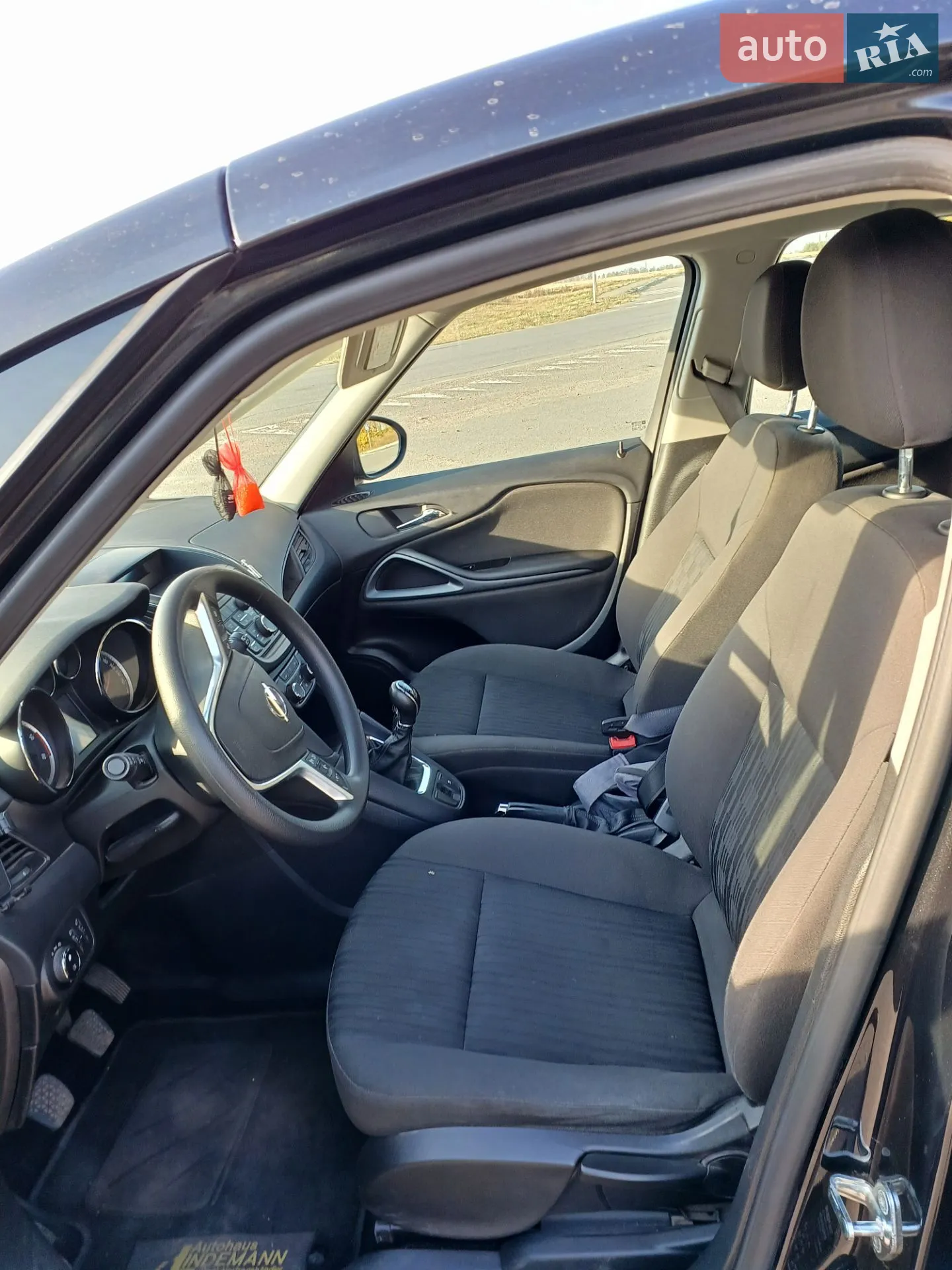 2011 Opel Zafira - мініатюра 10