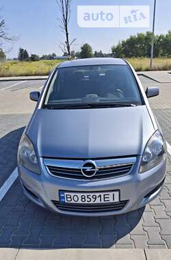 Минивэн Opel Zafira 2010 в Тернополе