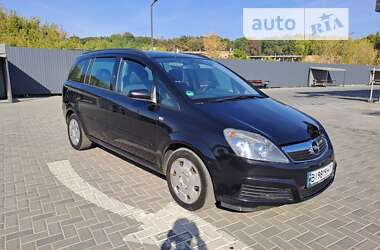 Минивэн Opel Zafira 2006 в Полтаве