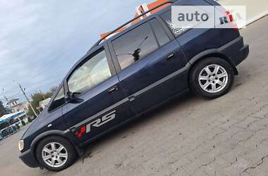 Мінівен Opel Zafira 2000 в Чернівцях