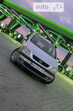 Минивэн Opel Zafira 2001 в Одессе