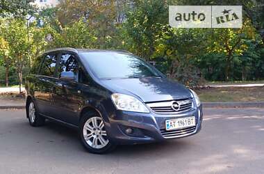 Мінівен Opel Zafira 2010 в Одесі