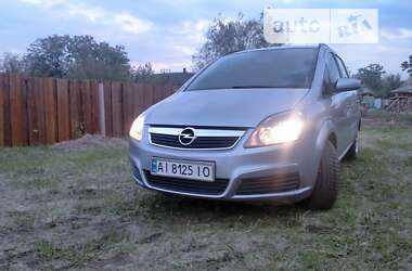 Минивэн Opel Zafira 2005 в Обухове