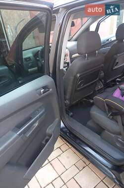 Минивэн Opel Zafira 2008 в 