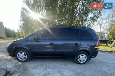 Минивэн Opel Zafira 2008 в Каменец-Подольском