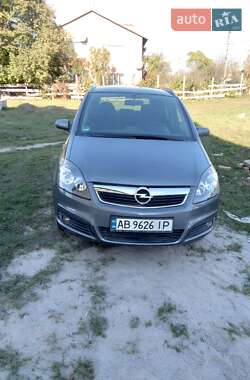 Минивэн Opel Zafira 2006 в Виннице