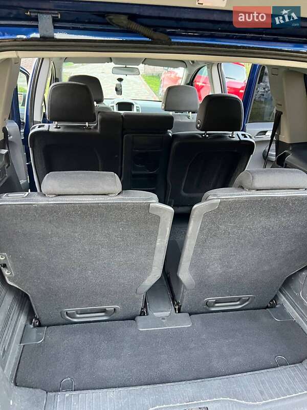Минивэн Opel Zafira 2008 в Калуше