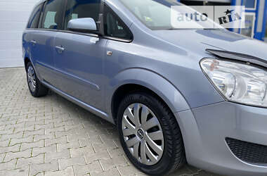 Минивэн Opel Zafira 2009 в Виннице