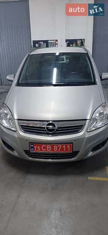 Opel Zafira 2009