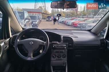 Минивэн Opel Zafira 2005 в Николаеве