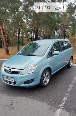 Мінівен Opel Zafira 2009 в Києві