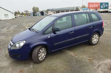 Минивэн Opel Zafira 2011 в Звягеле