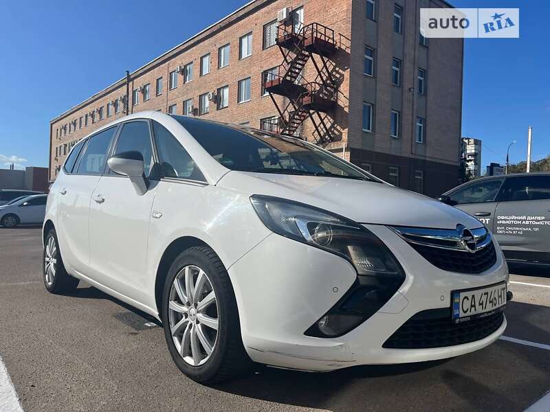 Мінівен Opel Zafira 2016 в Черкасах