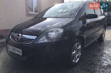 Мінівен Opel Zafira 2008 в Дніпрі