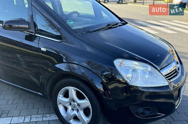 Мінівен Opel Zafira 2008 в Хмельницькому