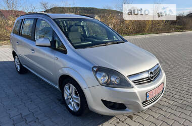 Минивэн Opel Zafira 2013 в Бережанах