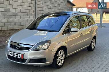 Минивэн Opel Zafira 2006 в Сарнах