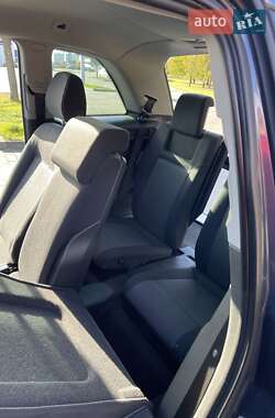 Минивэн Opel Zafira 2006 в 