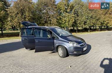 Минивэн Opel Zafira 2006 в 