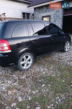 Минивэн Opel Zafira 2008 в Дрогобыче