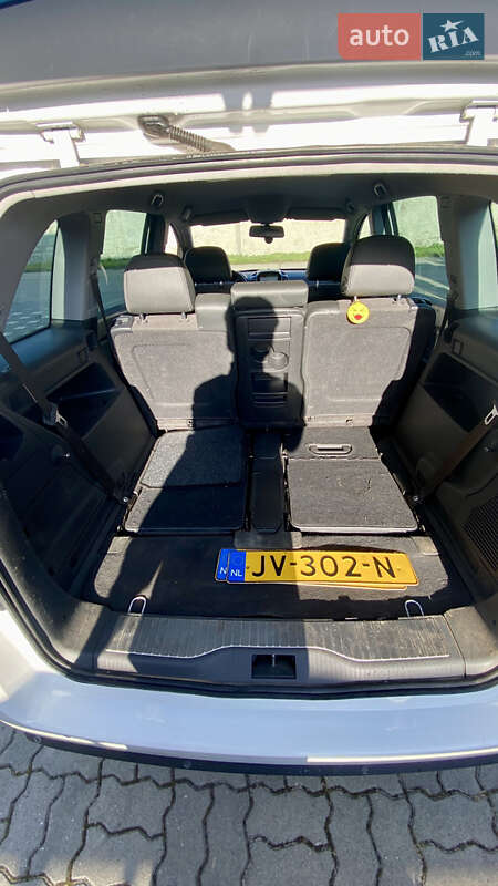 Минивэн Opel Zafira 2010 в Стрые