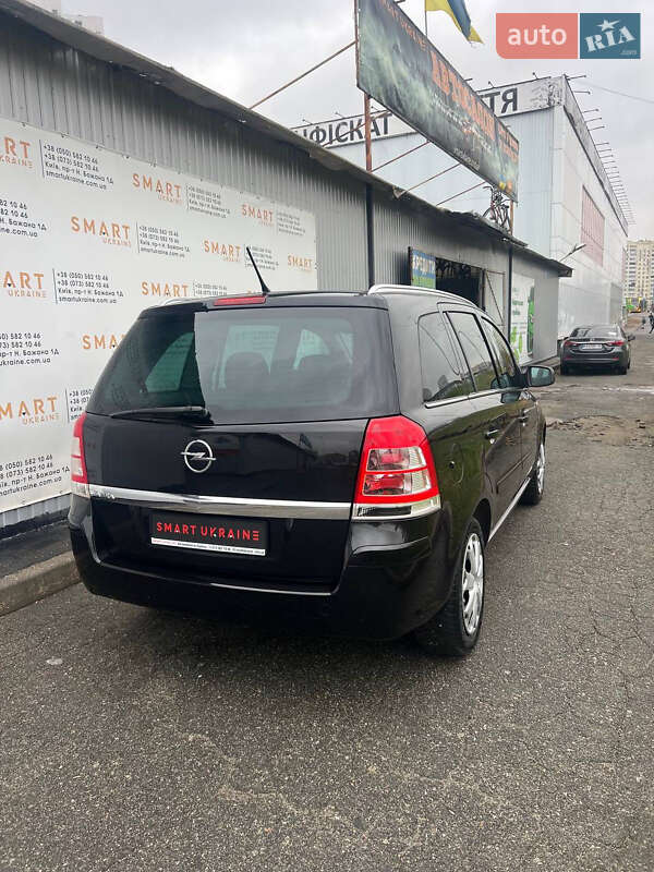 Минивэн Opel Zafira 2012 в Киеве фото 38 Минивэн Opel Zafira 2012 в Киеве