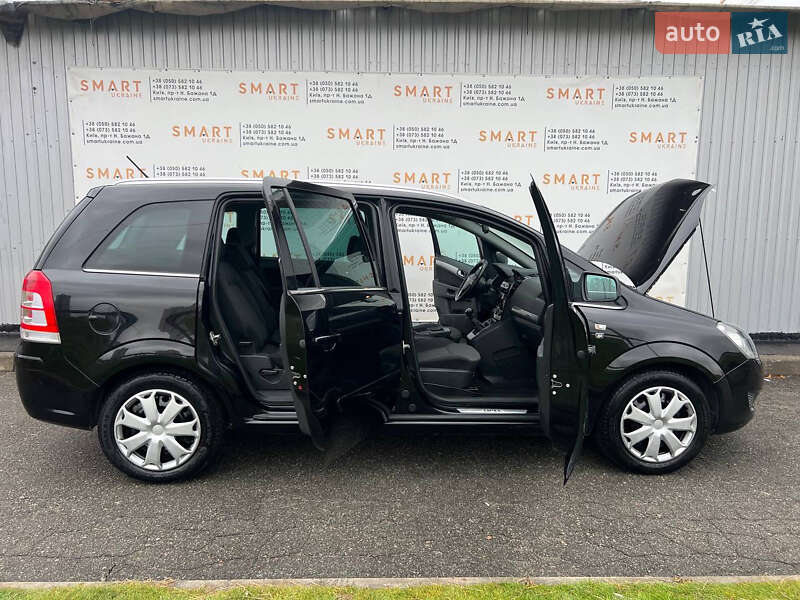 Минивэн Opel Zafira 2012 в Киеве фото 50 Минивэн Opel Zafira 2012 в Киеве
