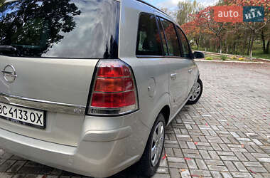 Минивэн Opel Zafira 2007 в Дрогобыче