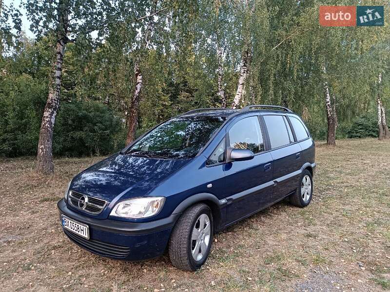 Минивэн Opel Zafira 2004 в Красилове