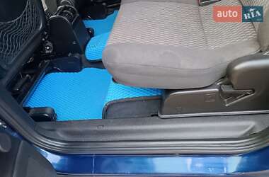 Минивэн Opel Zafira 2004 в 