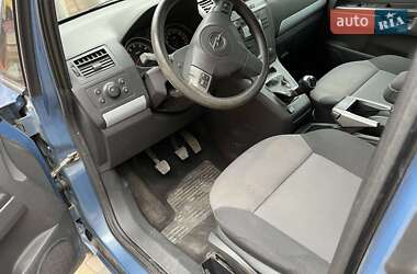 Минивэн Opel Zafira 2008 в Кропивницком