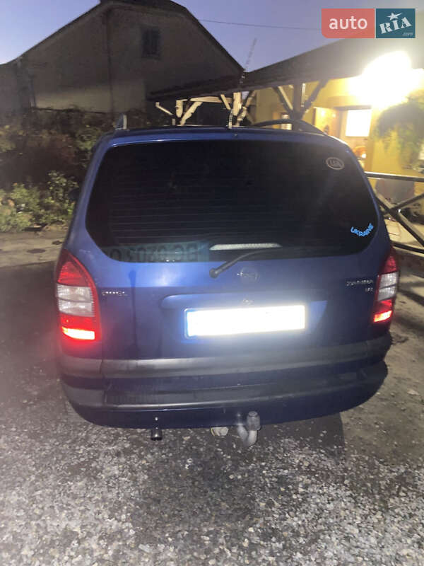 Мінівен Opel Zafira 2003 в Львові
