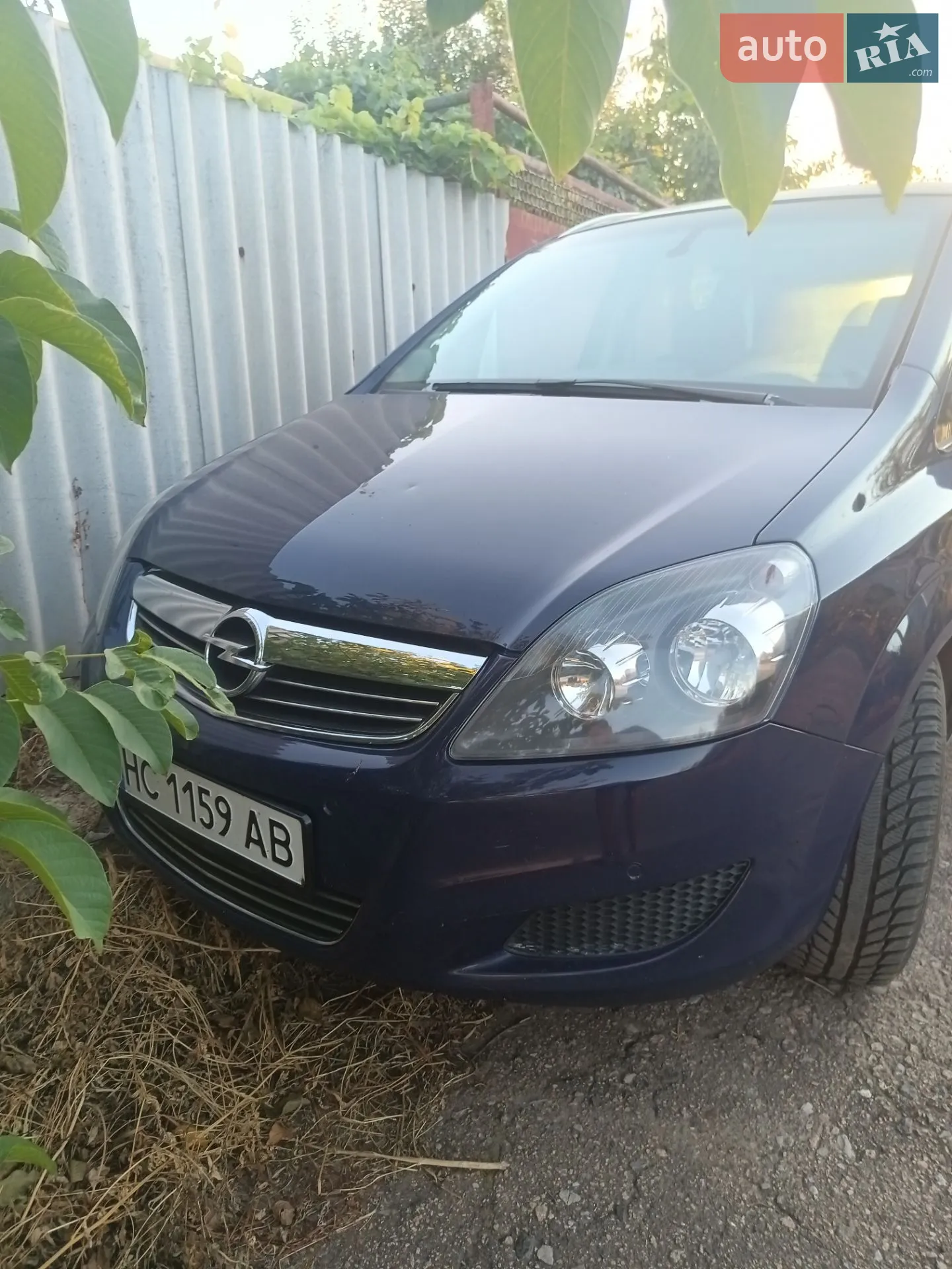 2010 Opel Zafira - мініатюра 2