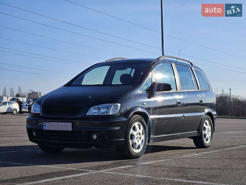 Минивэн Opel Zafira 2005 в Ровно