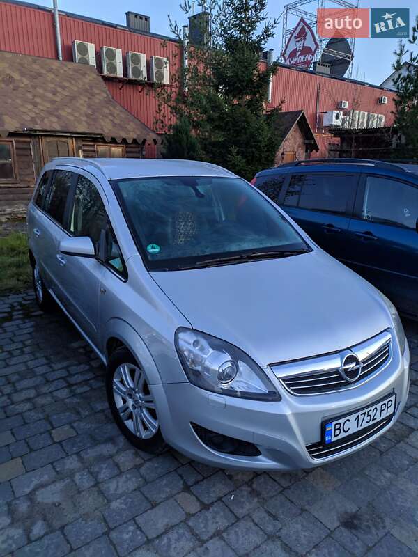Opel Zafira 2009