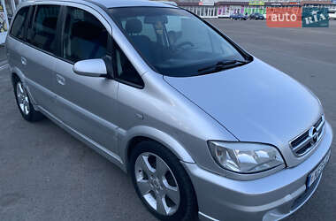 Минивэн Opel Zafira 2004 в Тульчине