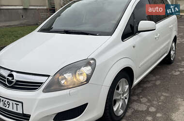 Минивэн Opel Zafira 2011 в Тернополе