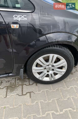 Мінівен Opel Zafira 2008 в Самборі