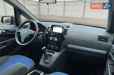 Минивэн Opel Zafira 2010 в Стрые