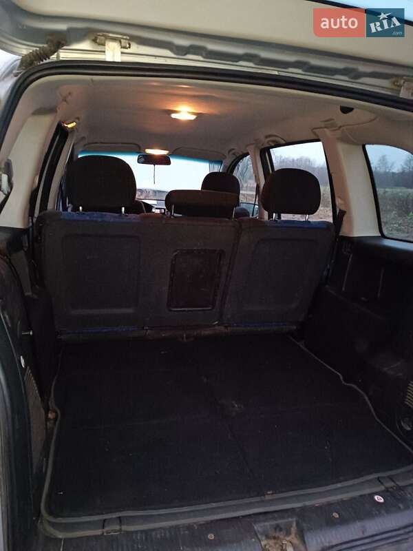 Мінівен Opel Zafira 2001 в Любешові