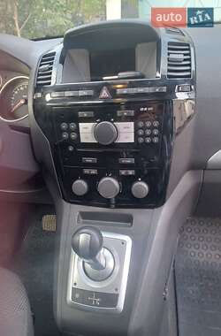 Мінівен Opel Zafira 2012 в Кременчуці