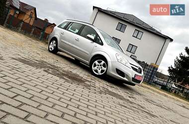 Минивэн Opel Zafira 2008 в Славуте