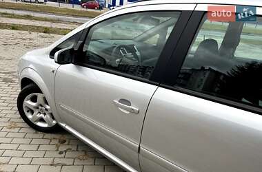 Минивэн Opel Zafira 2008 в Славуте