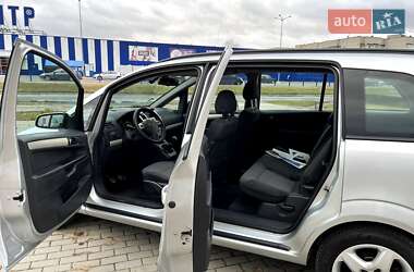 Минивэн Opel Zafira 2008 в Славуте