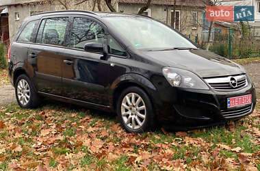 Минивэн Opel Zafira 2009 в Киверцах