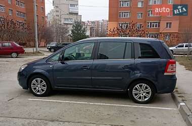 Минивэн Opel Zafira 2010 в Сумах