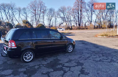 Минивэн Opel Zafira 2010 в Радивилове