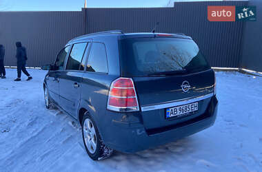 Минивэн Opel Zafira 2006 в Виннице