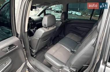 Мінівен Opel Zafira 2011 в 