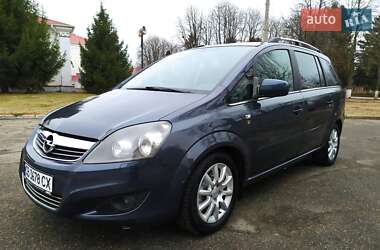 Мінівен Opel Zafira 2010 в Ромнах